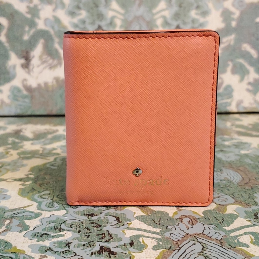 Kate spade mini snap wallet